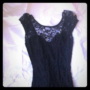 Sans Souci lace high-low dress